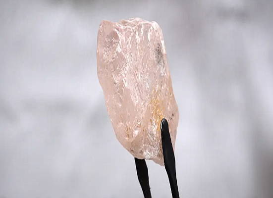 Rare pink diamond found in Angola