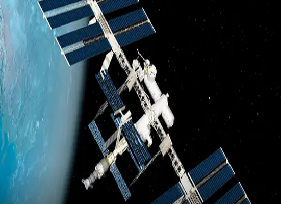 Russia build its own space station