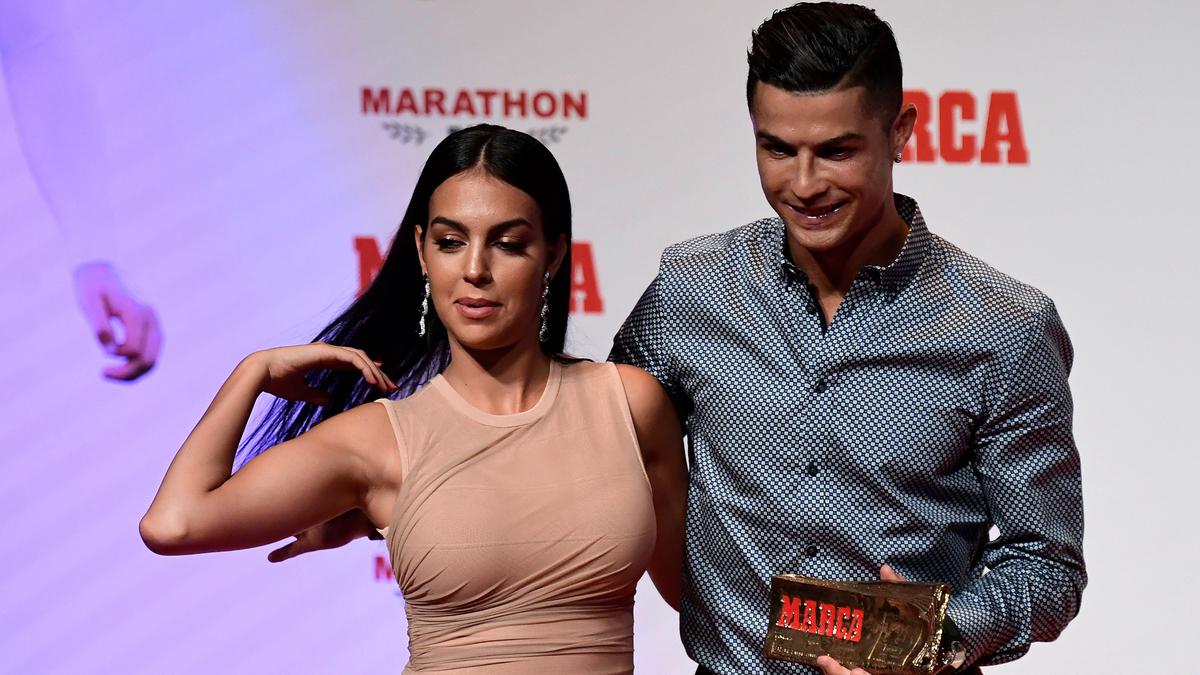 Rumored to be separated from Cristiano Ronaldo, Georgina Rodriguez makes