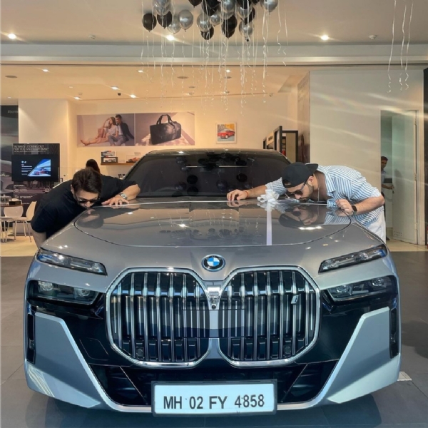 Shekhar Suman gifted a luxury BMW worth crores to his