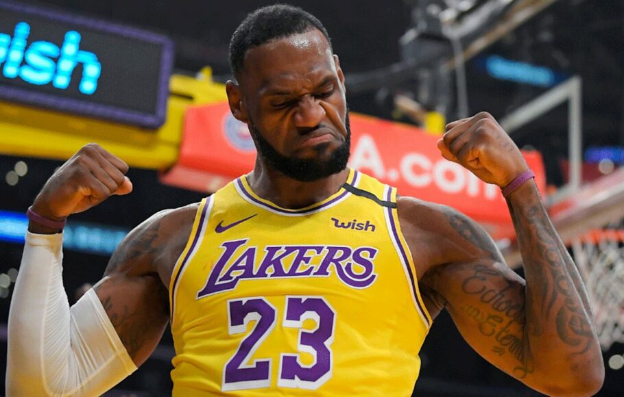 Ready to Wait, Lakers Give Space and Time for LeBron