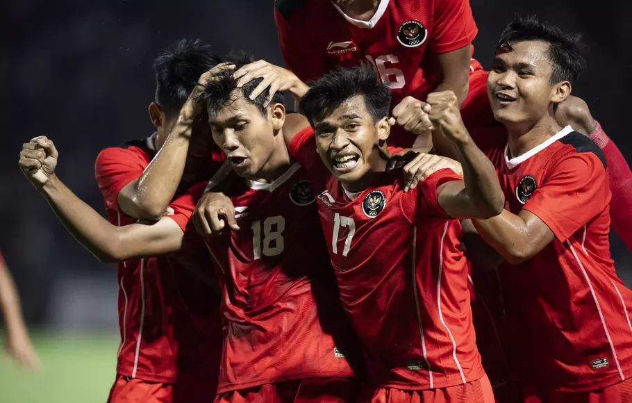 SEA Games: Indonesia meets Vietnam in the Football Semifinals