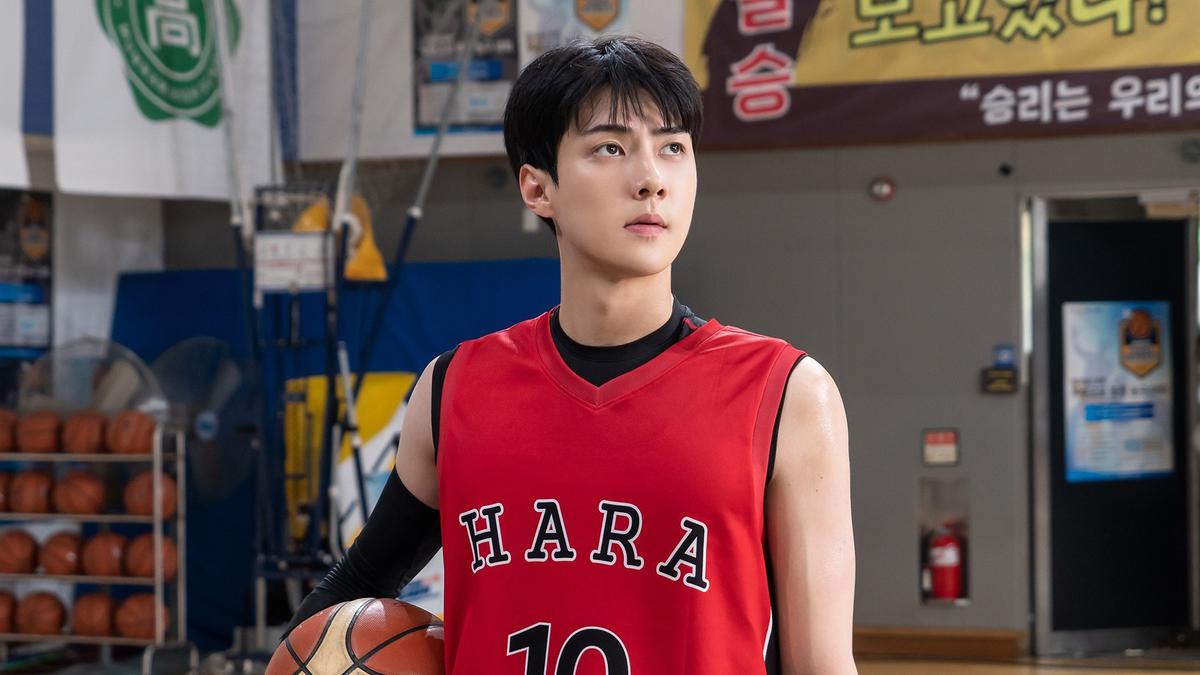 Sehun EXO Appears as a Handsome Basketball Player on Drakor