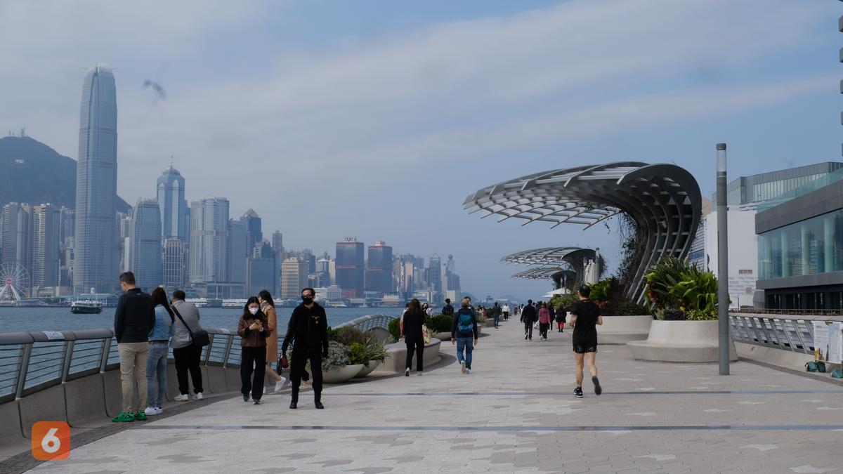 Hong Kong Legislator Invites Coinbase to Become Digital Hub of