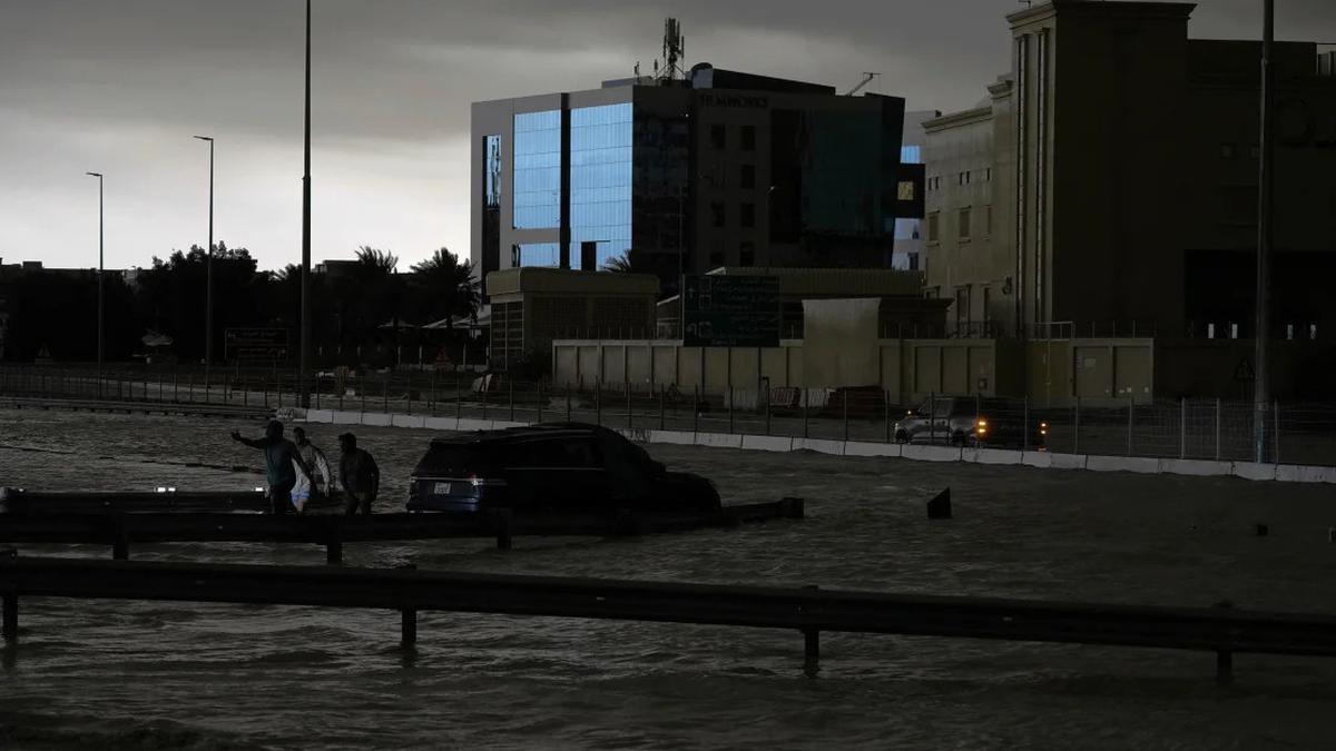 Dubai Floods are Exciting, Netizens Share Video Footage and Responses