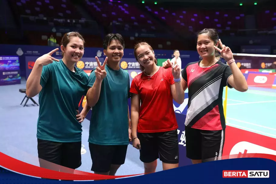 Indonesian Badminton Players Hold First Training