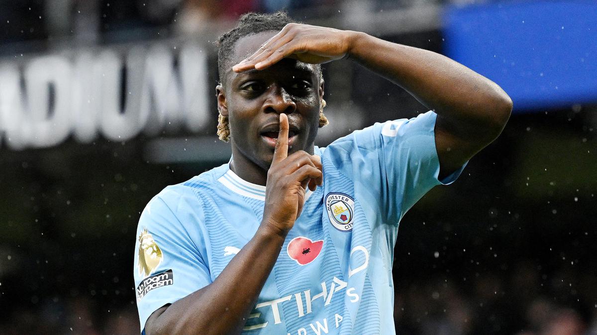 Jeremy Doku Claims Manchester City Has Higher Standards Than Arsenal
